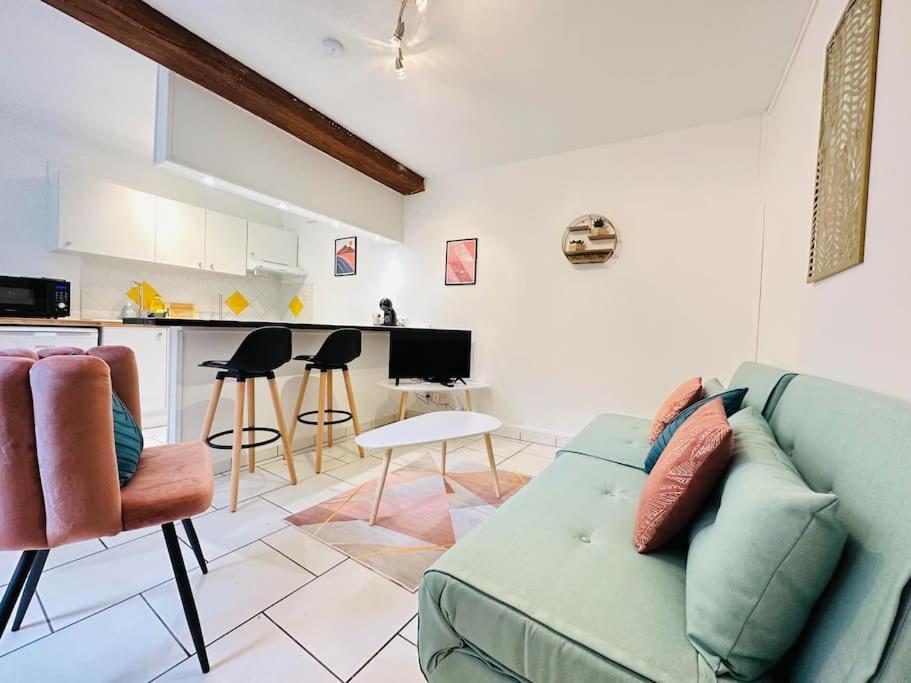 Appartement Confidentiel Laon Exteriör bild